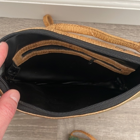 Tiger and Panda Purse - Picture 3 of 8